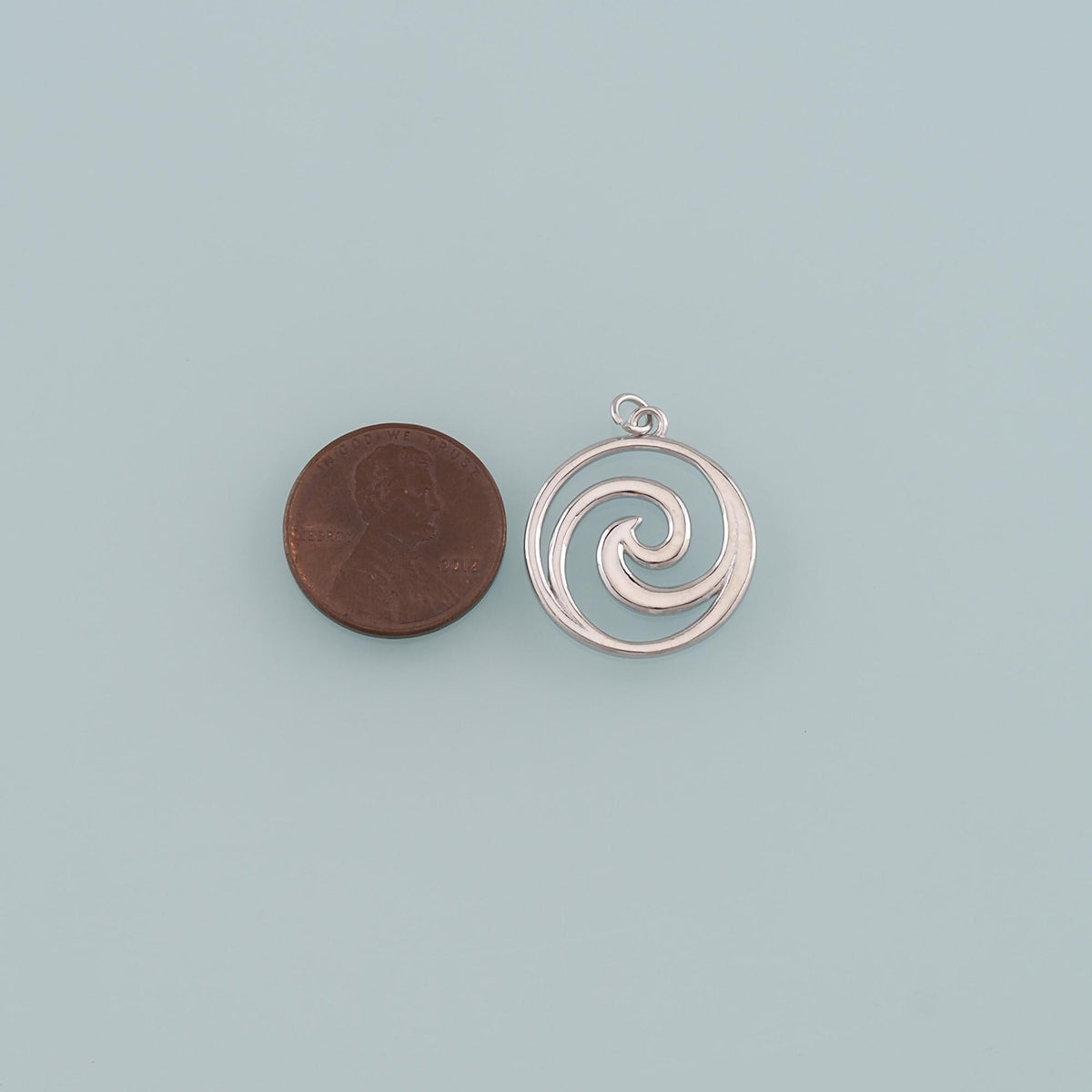 18K Gold Filled Charm Pendant for Jewelry Making