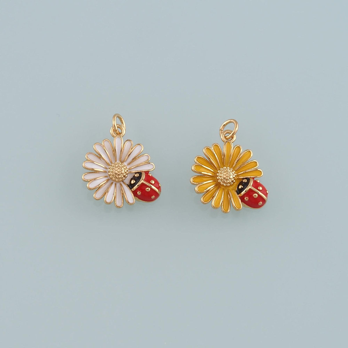 Gold Ladybug Daisy Charms,18K Gold Filled Daisy Pendant,Enamel Ladybug Charms Bracelet Necklace for DIY Jewelry Making Supply