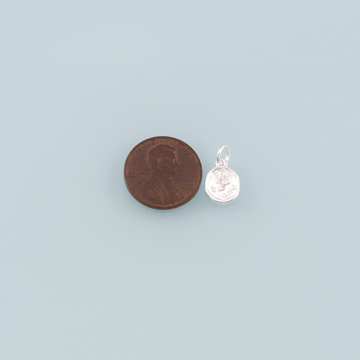 18K Gold Filled Flower Charm Pendant for Jewelry Making
