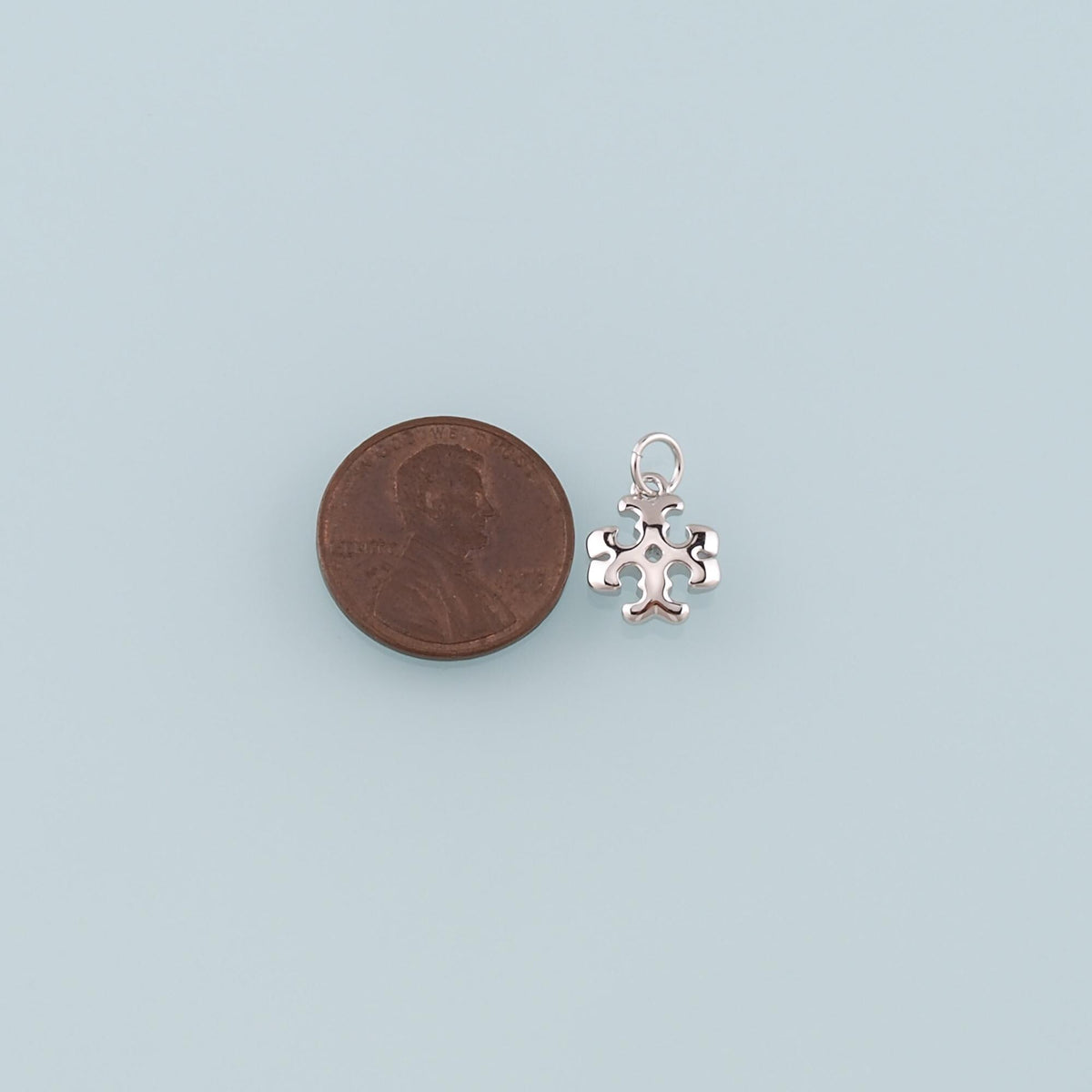 18K Gold Filled Cross Charm Pendant for Jewelry Making