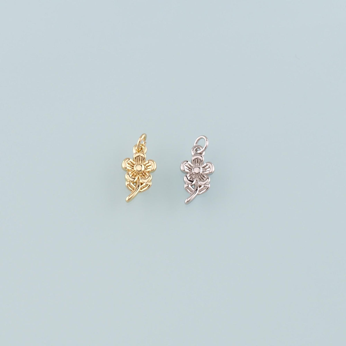 Gold Flower Charms,18K Gold Filled Flower Pendant,Flower Charm Bracelet Necklace for DIY Jewelry Making Supply