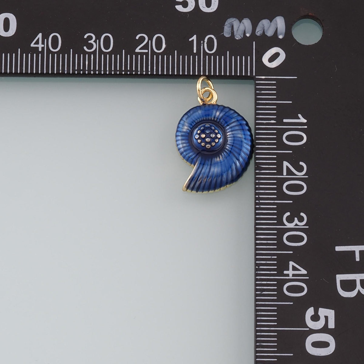 Gold Conch Charms,18K Gold Filled Conch Pendant,Enamel Conch Shell Charm Bracelet Necklace for DIY Jewelry Making Supply
