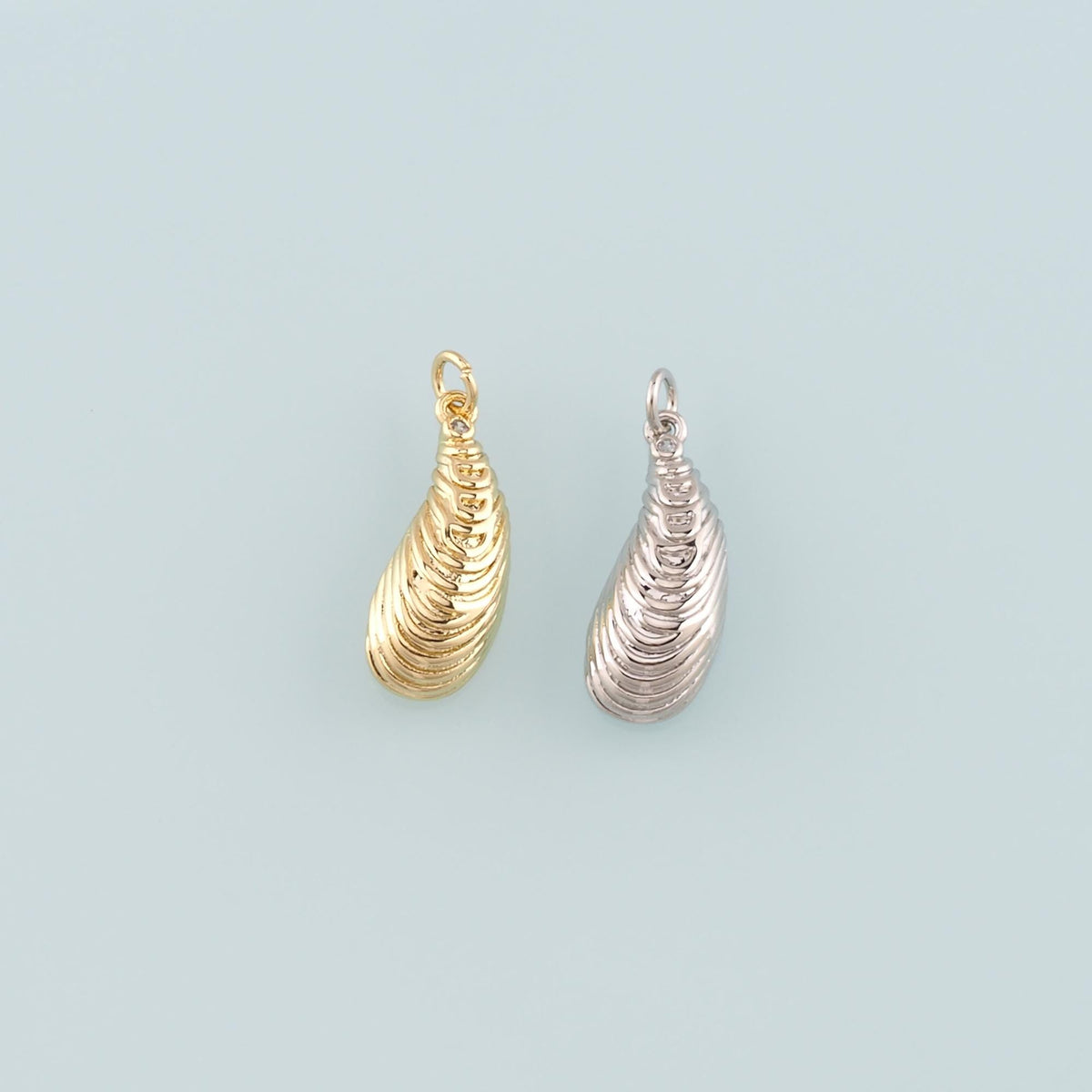 Gold Oyster Charms,18K Gold Filled Conch Pendant,Conch Shell Charm Bracelet Necklace for DIY Jewelry Making Supply