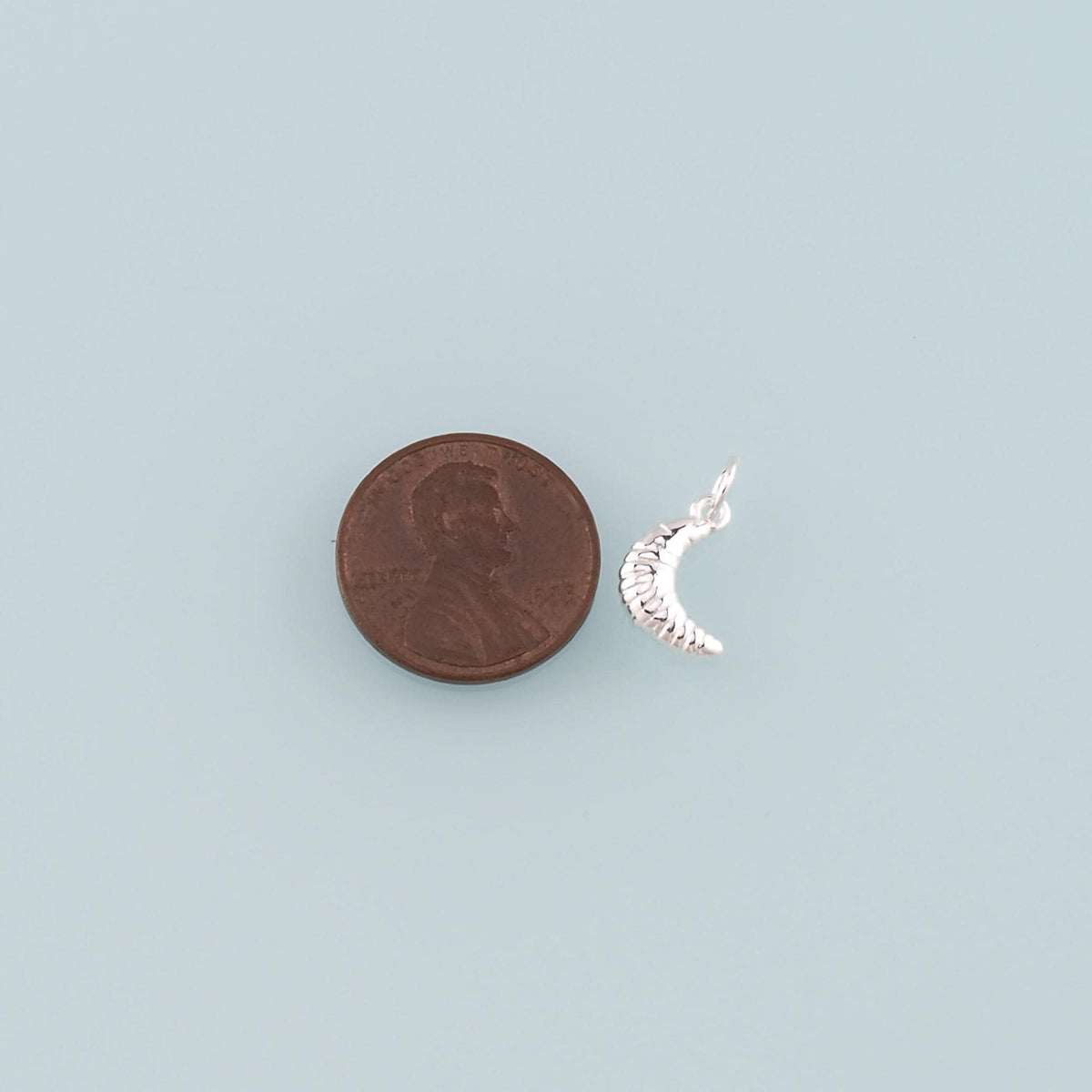 18K Gold Filled Charm Pendant for Jewelry Making