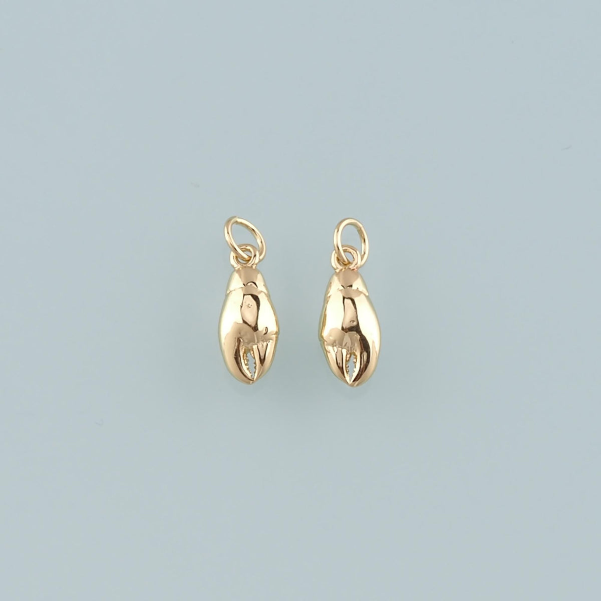 Gold Crab Claws Charms,18K Gold Filled Crab Pendant,Beach Crab Charms Bracelet Necklace for DIY Jewelry Making Supply