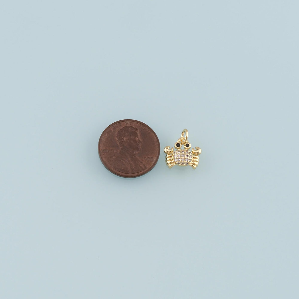 18K Gold Filled Hand CZ Charm Pendant for Jewelry Making