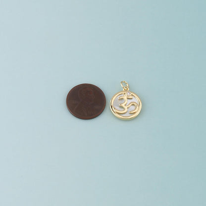 18K Gold Filled Hand Charm Pendant for Jewelry Making