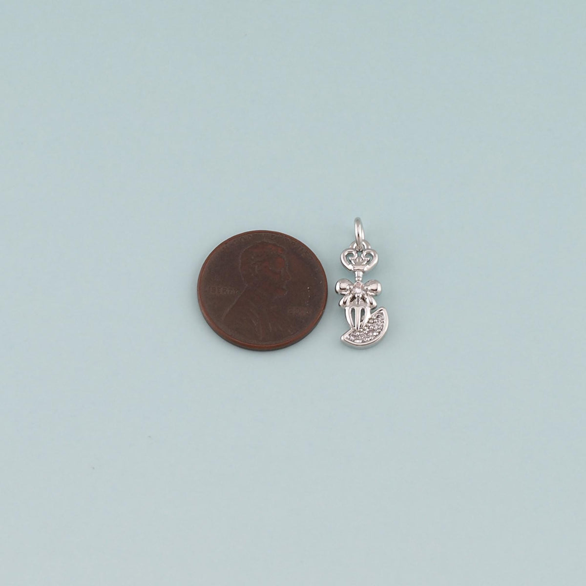 18K Gold Filled Hand CZ Charm Pendant for Jewelry Making