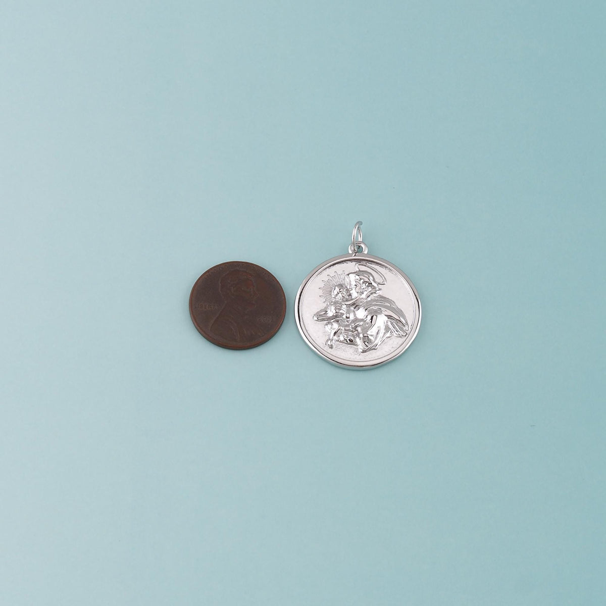 18K Gold Filled Hand Charm Pendant for Jewelry Making