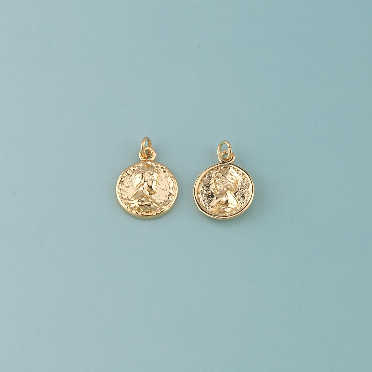 18K Gold Filled Hand Charm Pendant for Jewelry Making