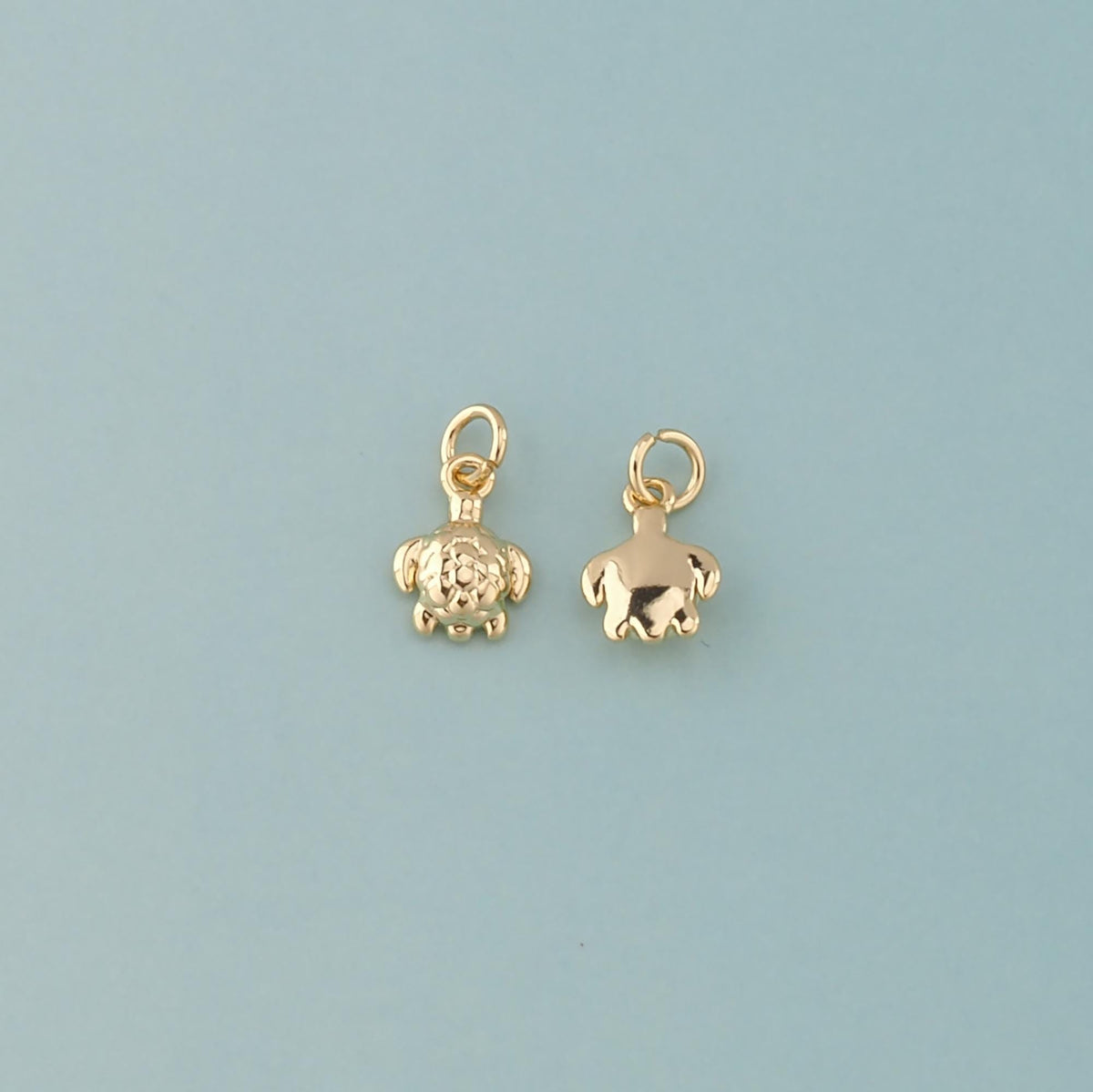 18K Gold Filled Hand Charm Pendant for Jewelry Making