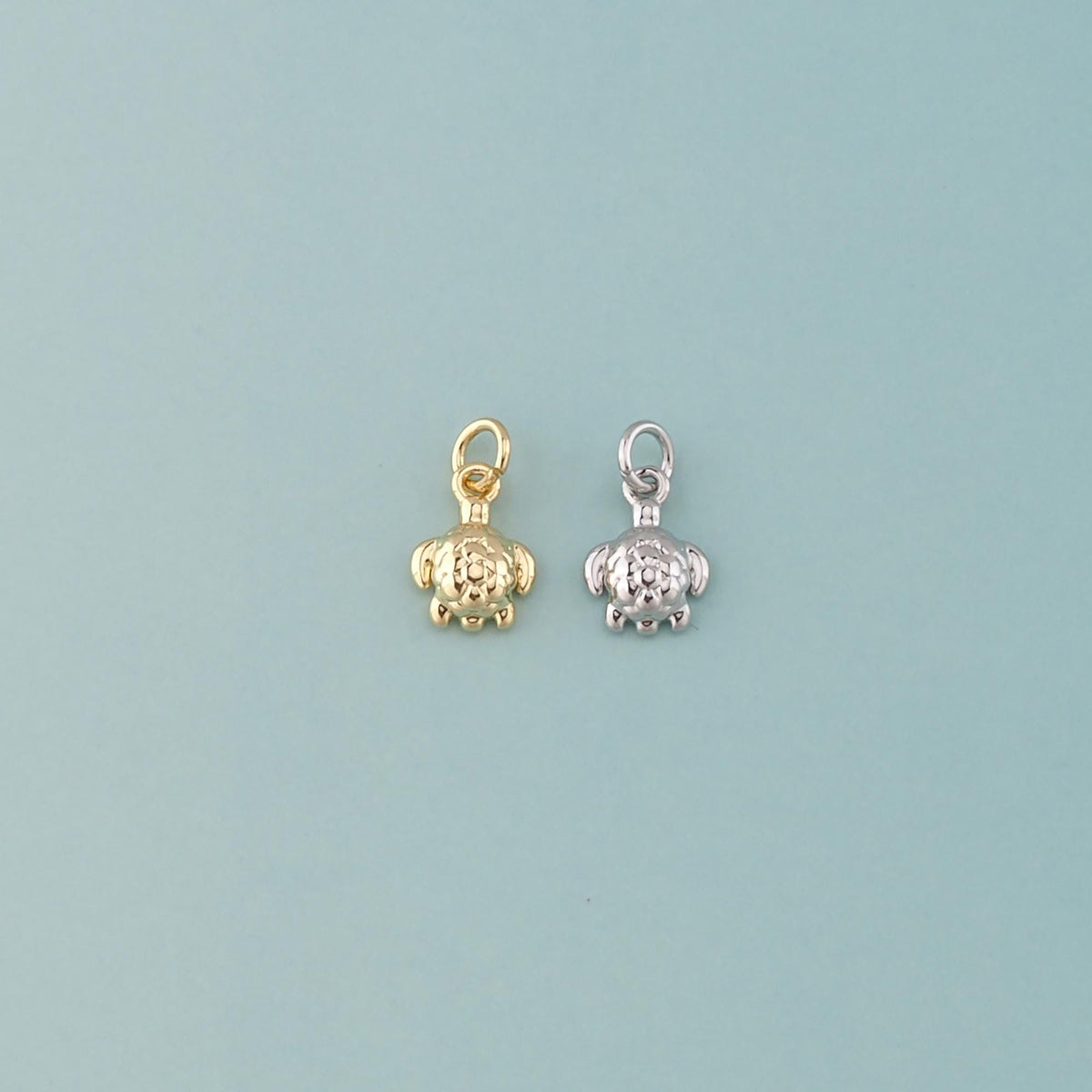 18K Gold Filled Hand Charm Pendant for Jewelry Making