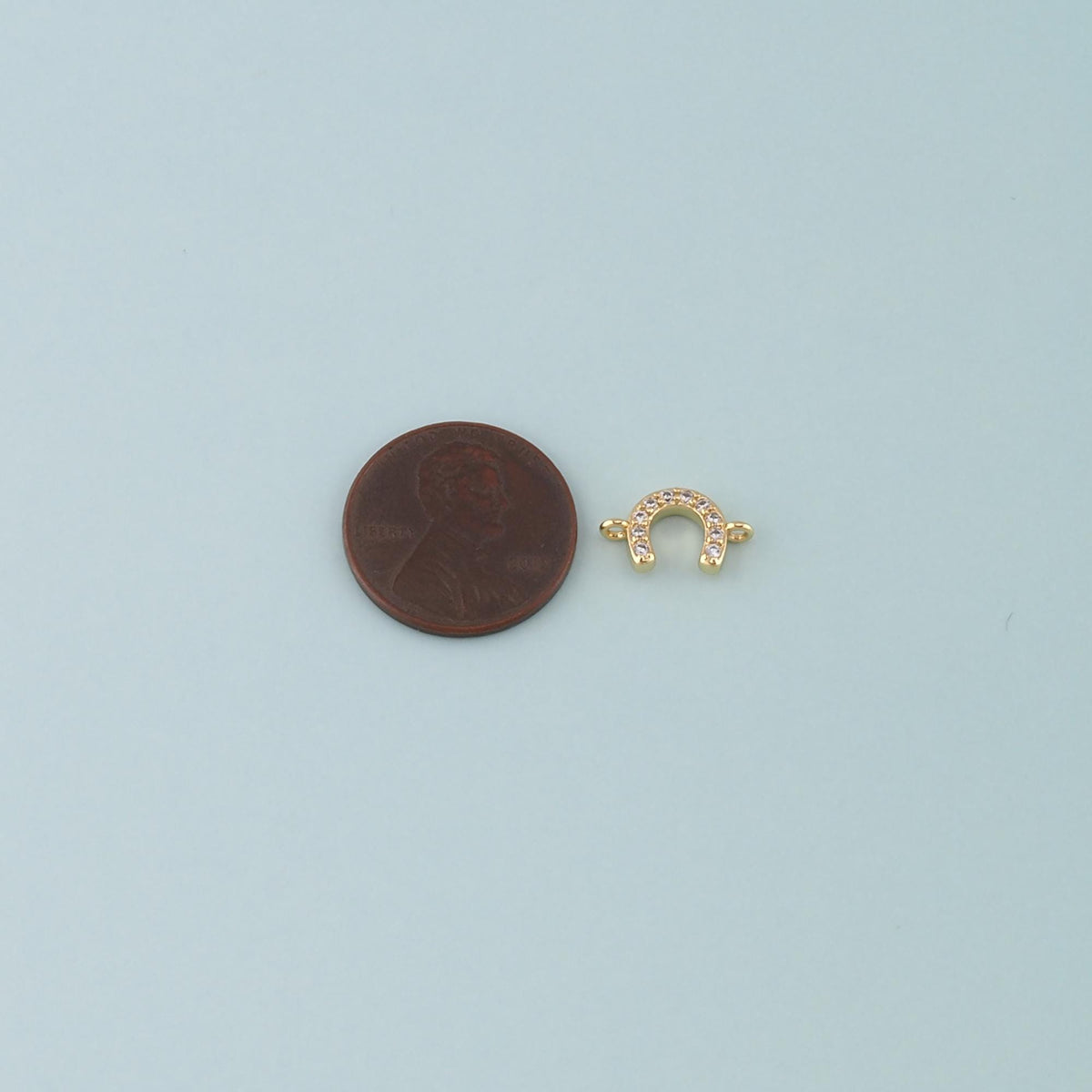 18K Gold Filled Cubic Zirconia Horseshoe Connector for Jewelry Making