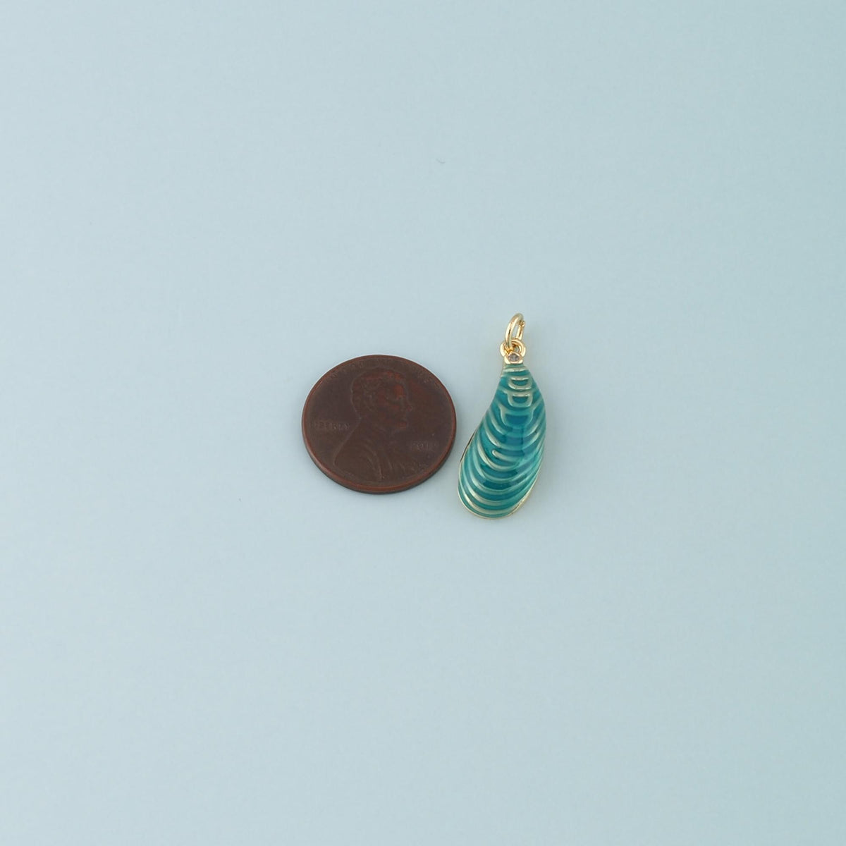 18K Gold Filled Shell Enamel Charm Pendant for Jewelry Making