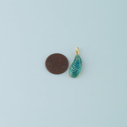 18K Gold Filled Shell Enamel Charm Pendant for Jewelry Making