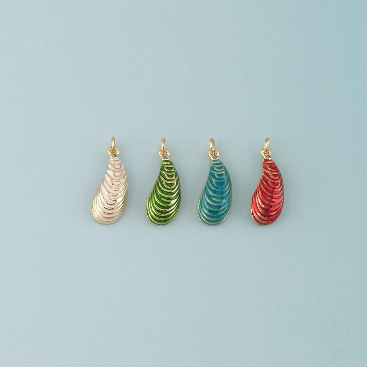 Gold Oyster Charms,18K Gold Filled Conch Pendant,Enamel Conch Shell Charm Bracelet Necklace for DIY Jewelry Making Supply