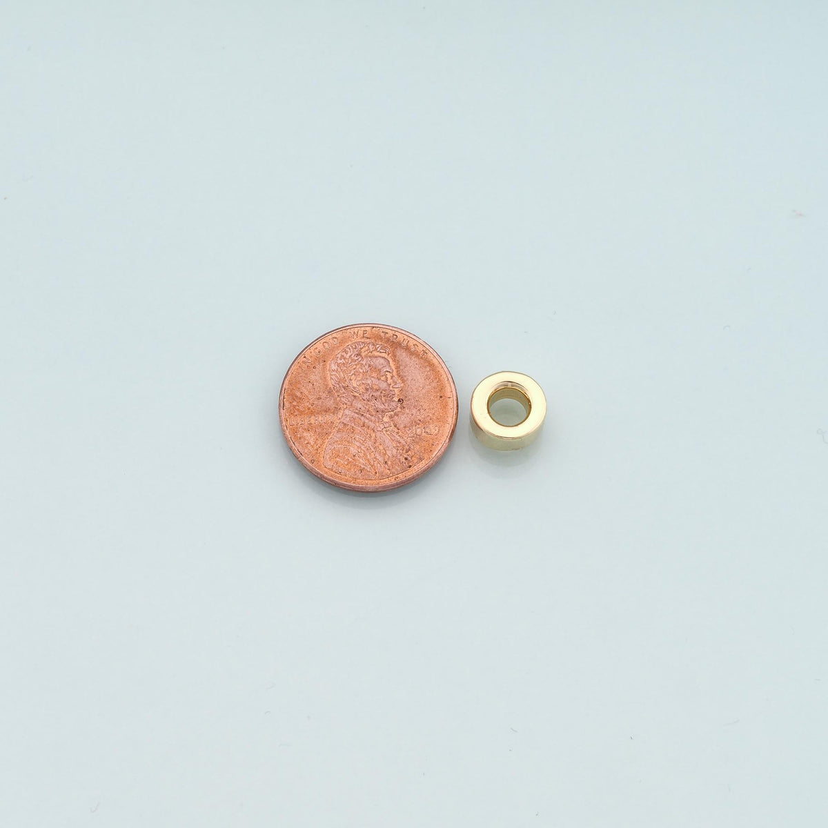 Gold Round Beads Charms,18K Gold Filled Round Flat Spacer beads Bracelet Necklace for DIY Jewelry Making Supply