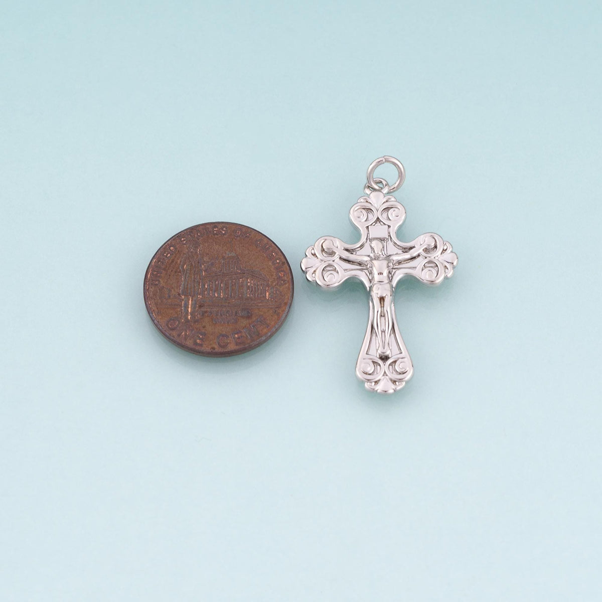 18K Gold Filled Cross Charm Pendant for Jewelry Making