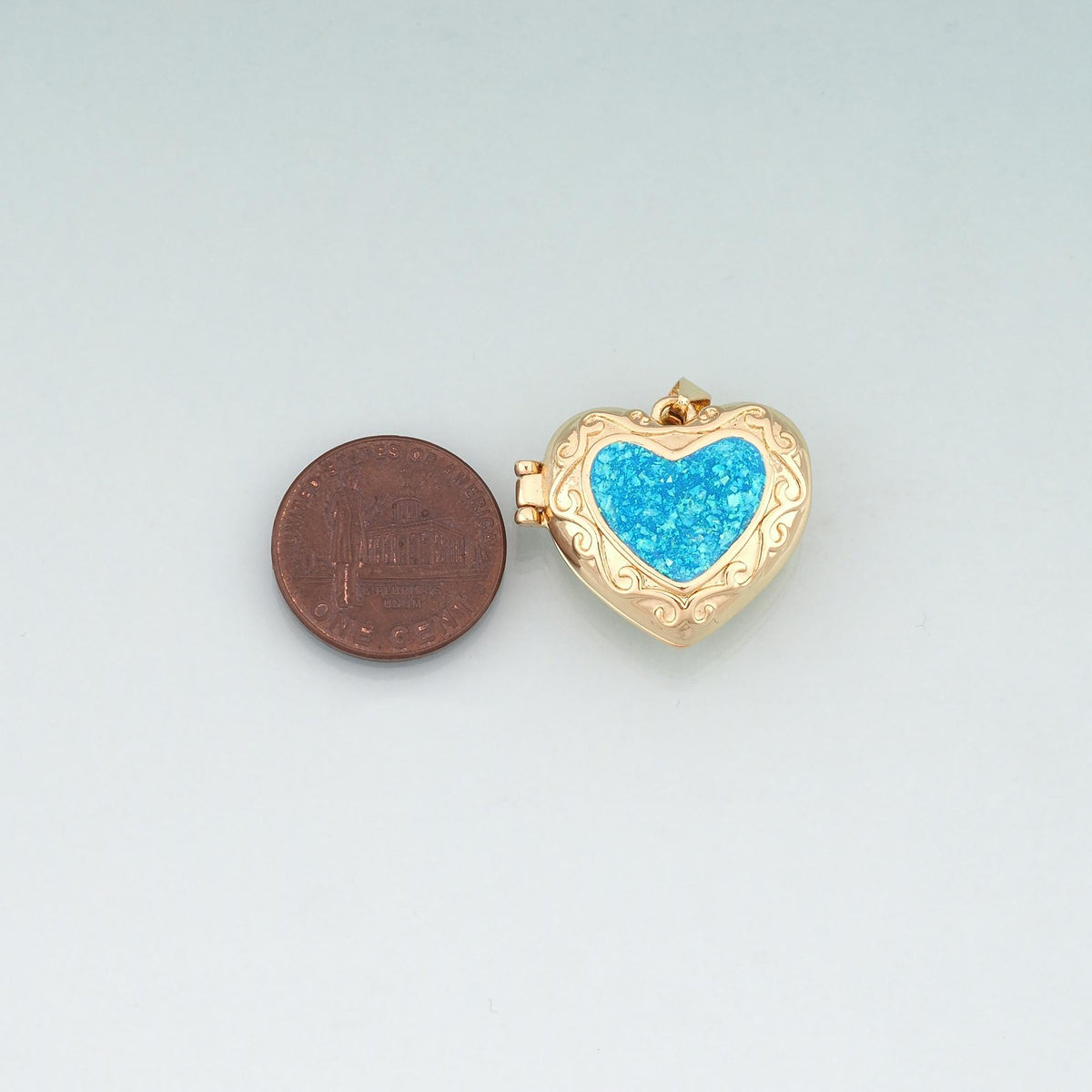 Gold Opal Openable Heart Round Locket Charms,18K Gold Filled Heart Pendant Charm Bracelet Necklace for DIY Jewelry Making Sup