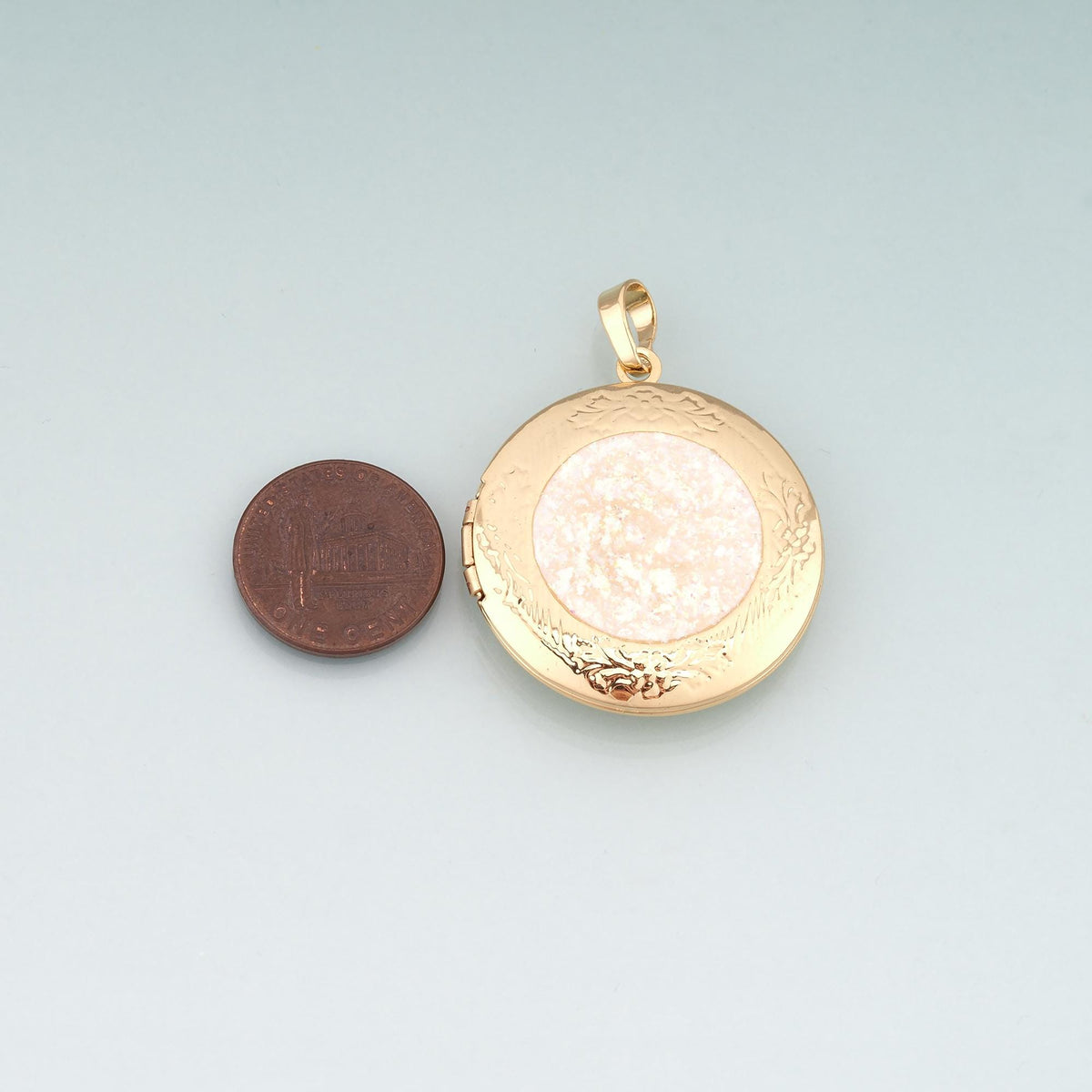 Gold Opal Can be Opened Round Charms,18K Gold Filled Round Pendant Charm Bracelet Necklace for DIY Jewelry Making Supply