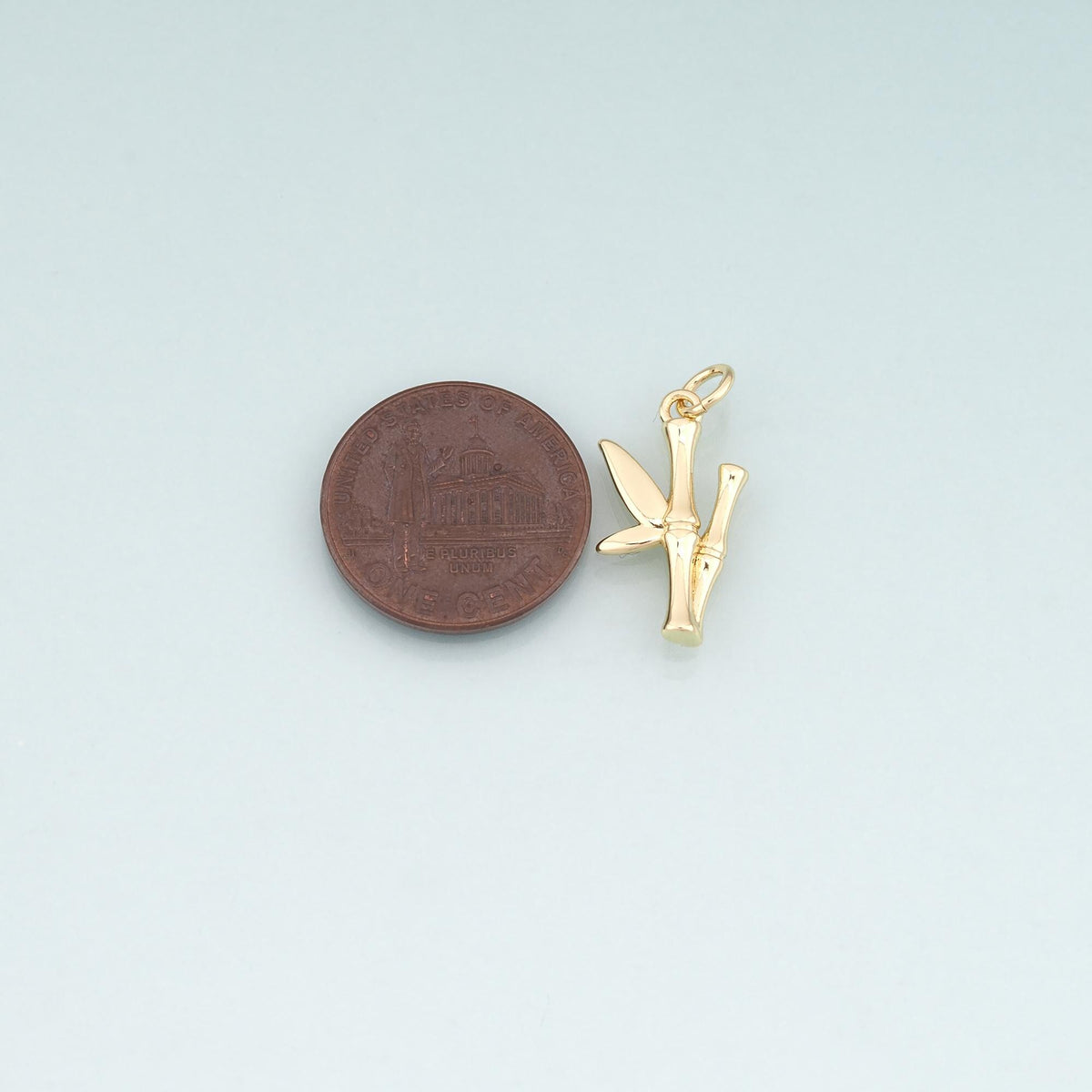 18K Gold Filled Hand Charm Pendant for Jewelry Making