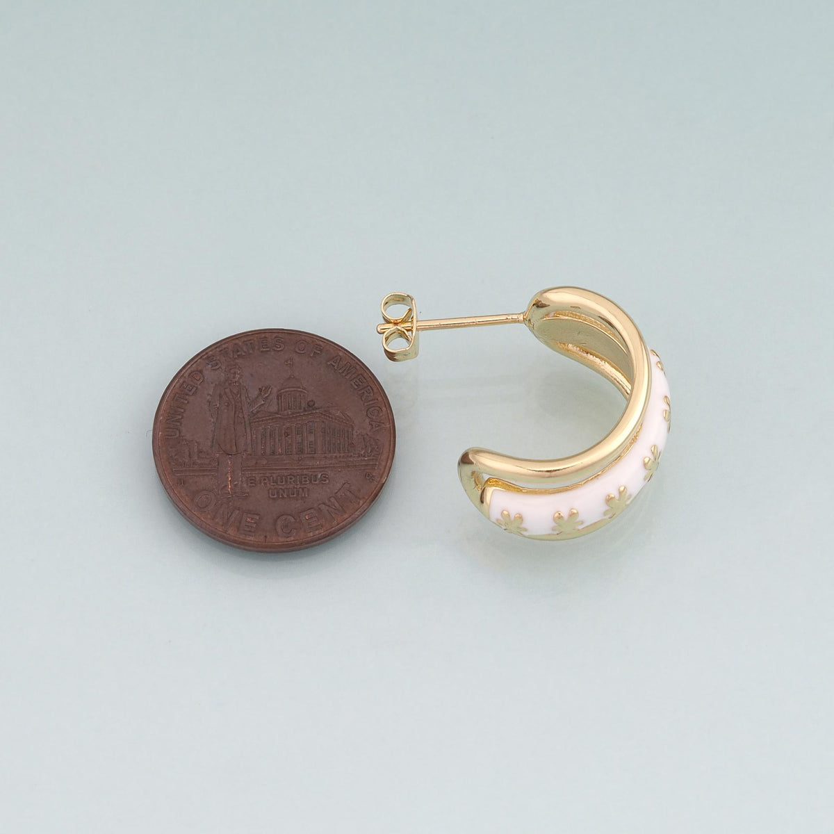 18K Gold Filled Hand Enamel Charm Pendant for Jewelry Making