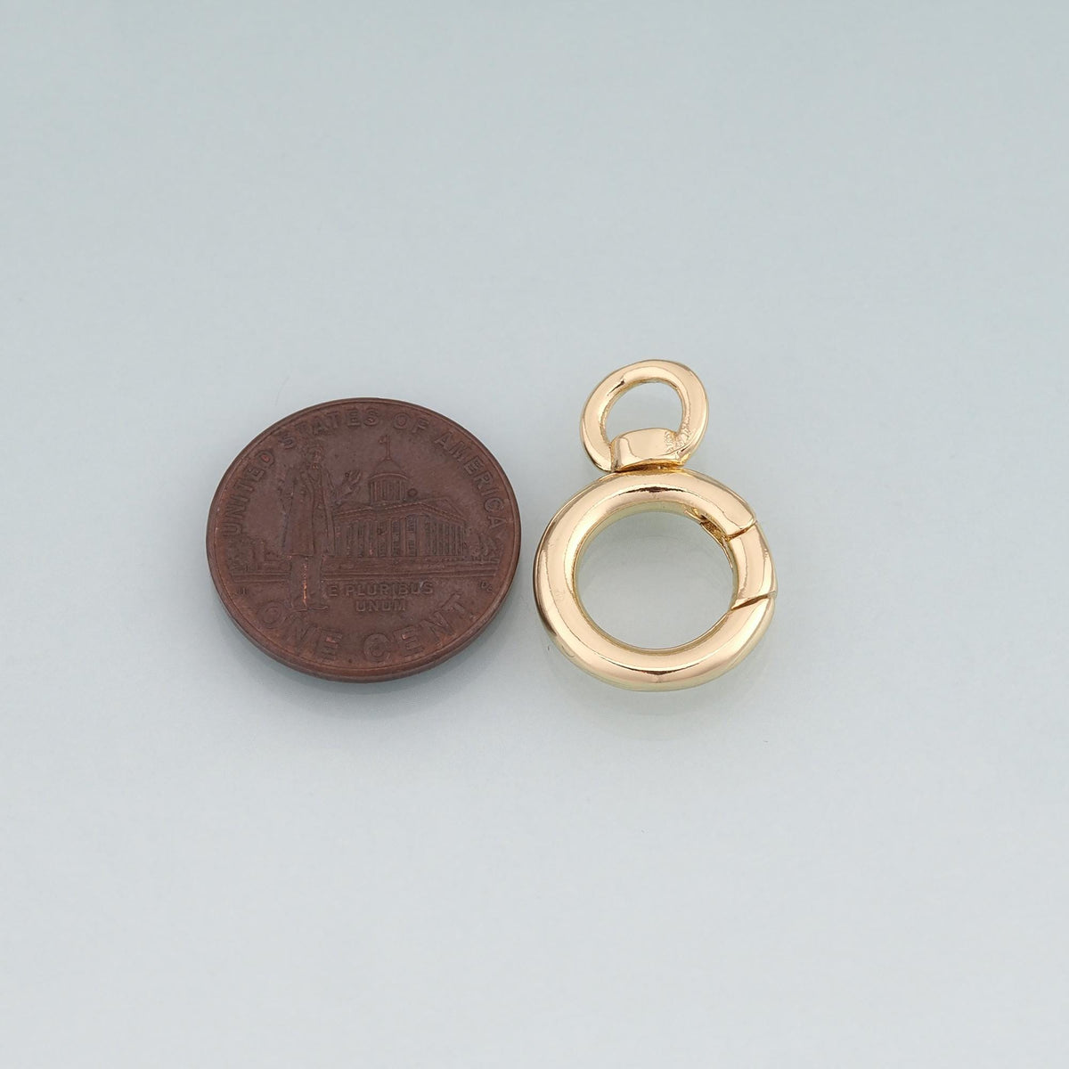 18K Gold Filled Round Spring Clasp Pendant,Round Charm Bracelet Necklace for DIY Jewelry Making Supply