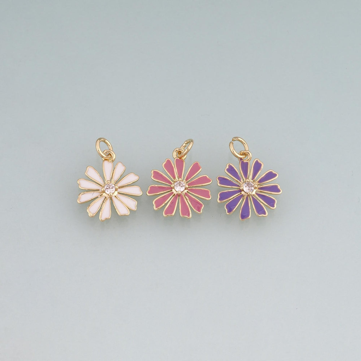 18K Gold Filled Enamel Daisy Flower Pendant,Floral Charm Bracelet Necklace for DIY Jewelry Making Supply