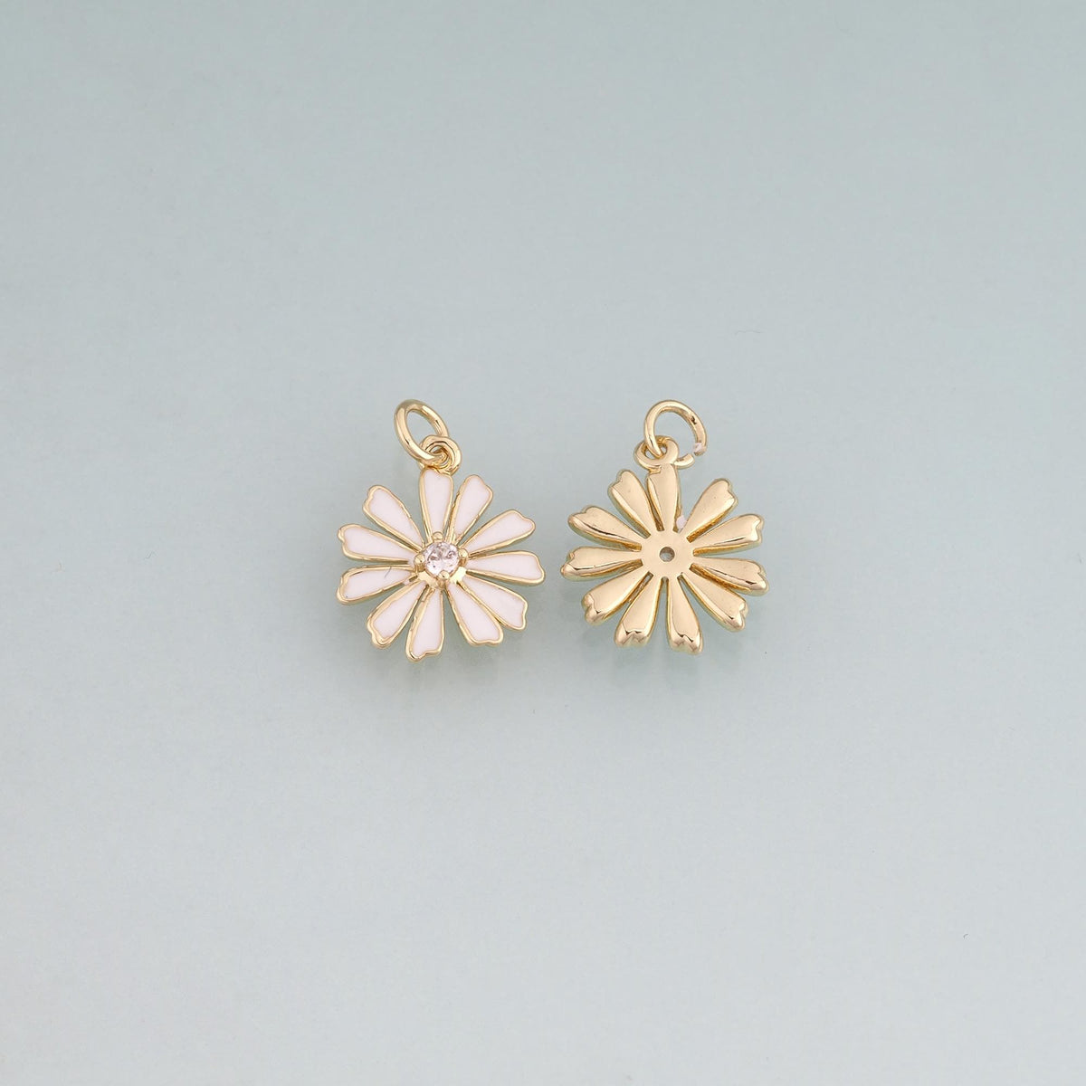 18K Gold Filled Enamel Daisy Flower Pendant,Floral Charm Bracelet Necklace for DIY Jewelry Making Supply