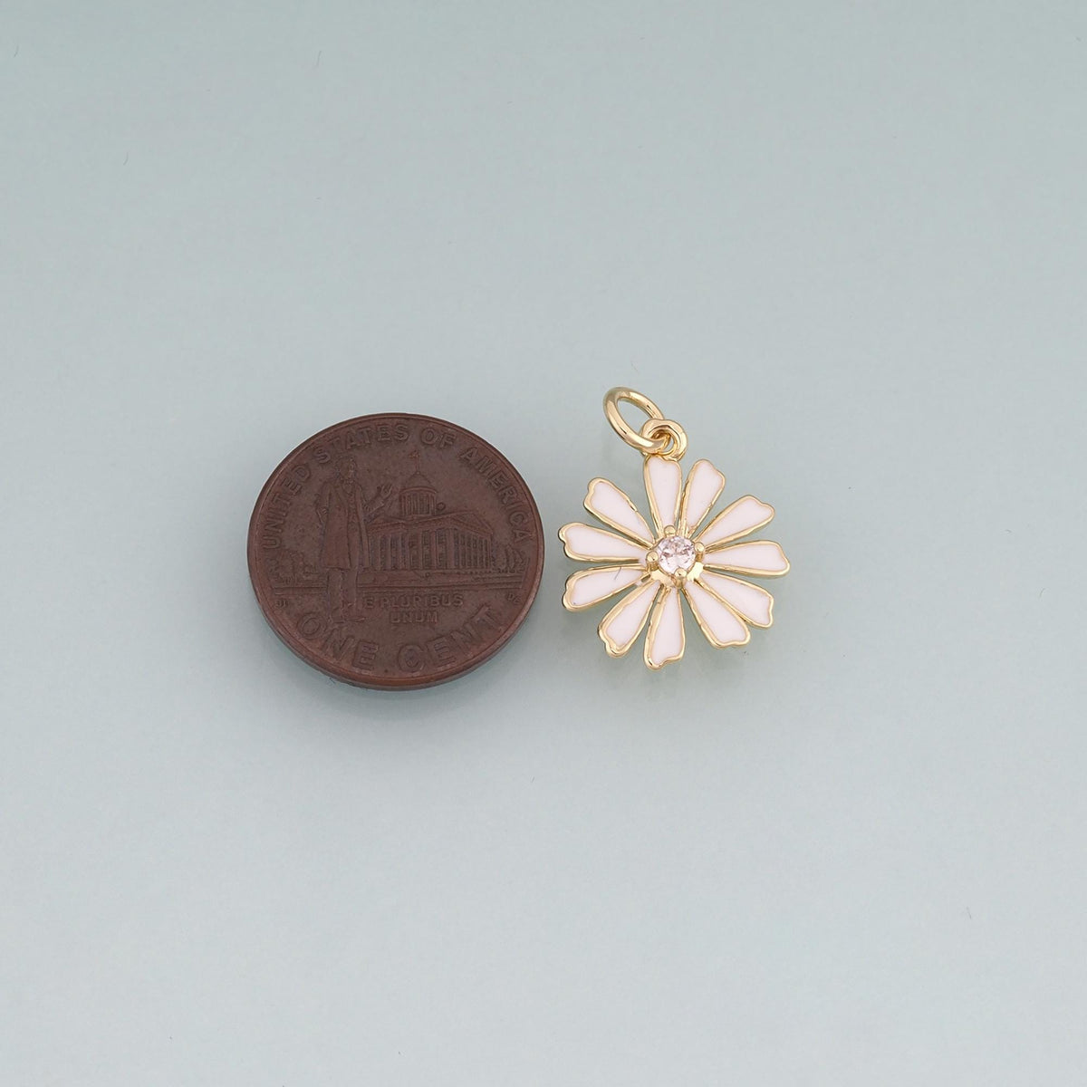 18K Gold Filled Enamel Daisy Flower Pendant,Floral Charm Bracelet Necklace for DIY Jewelry Making Supply