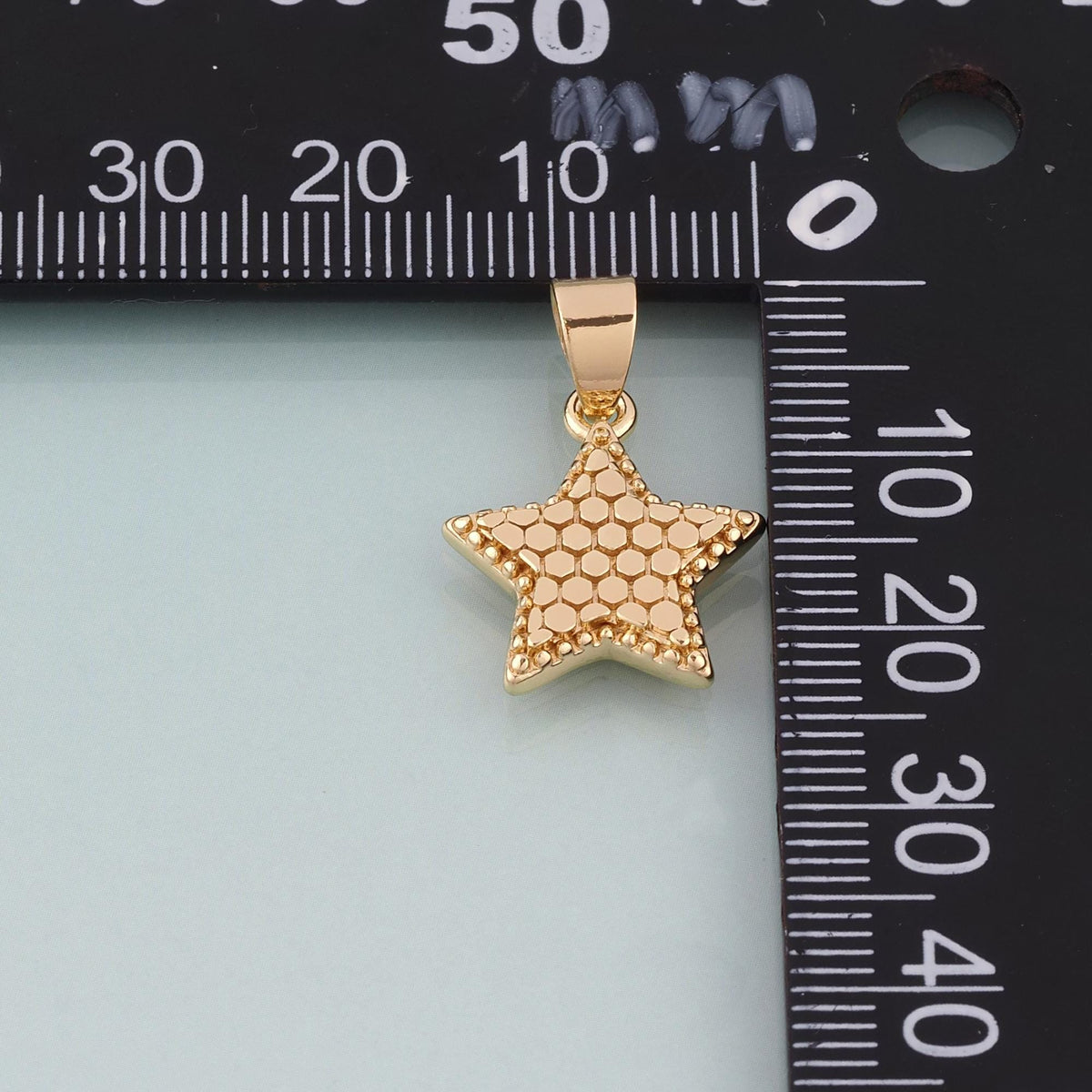 18K Gold Filled Honeycomb Texture Star Pendant,Minimalist Charm Bracelet Necklace for DIY Jewelry Making Supply
