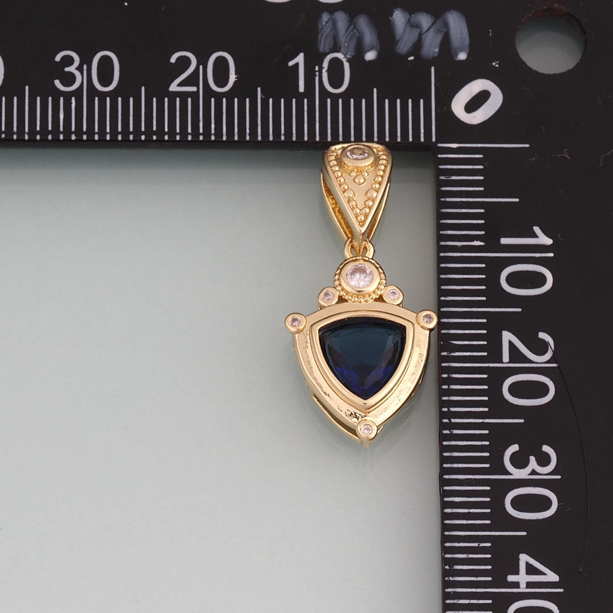 18K Gold Filled Crystal Shield Pendant,Vintage Charm Bracelet Necklace for DIY Jewelry Making Supply