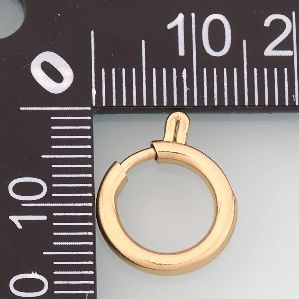 Round Spring Carabiner Clasp,14K Gold Stainless Steel Clasp,Waterproof Clasp Connector for DIY Necklace Bracelet Making
