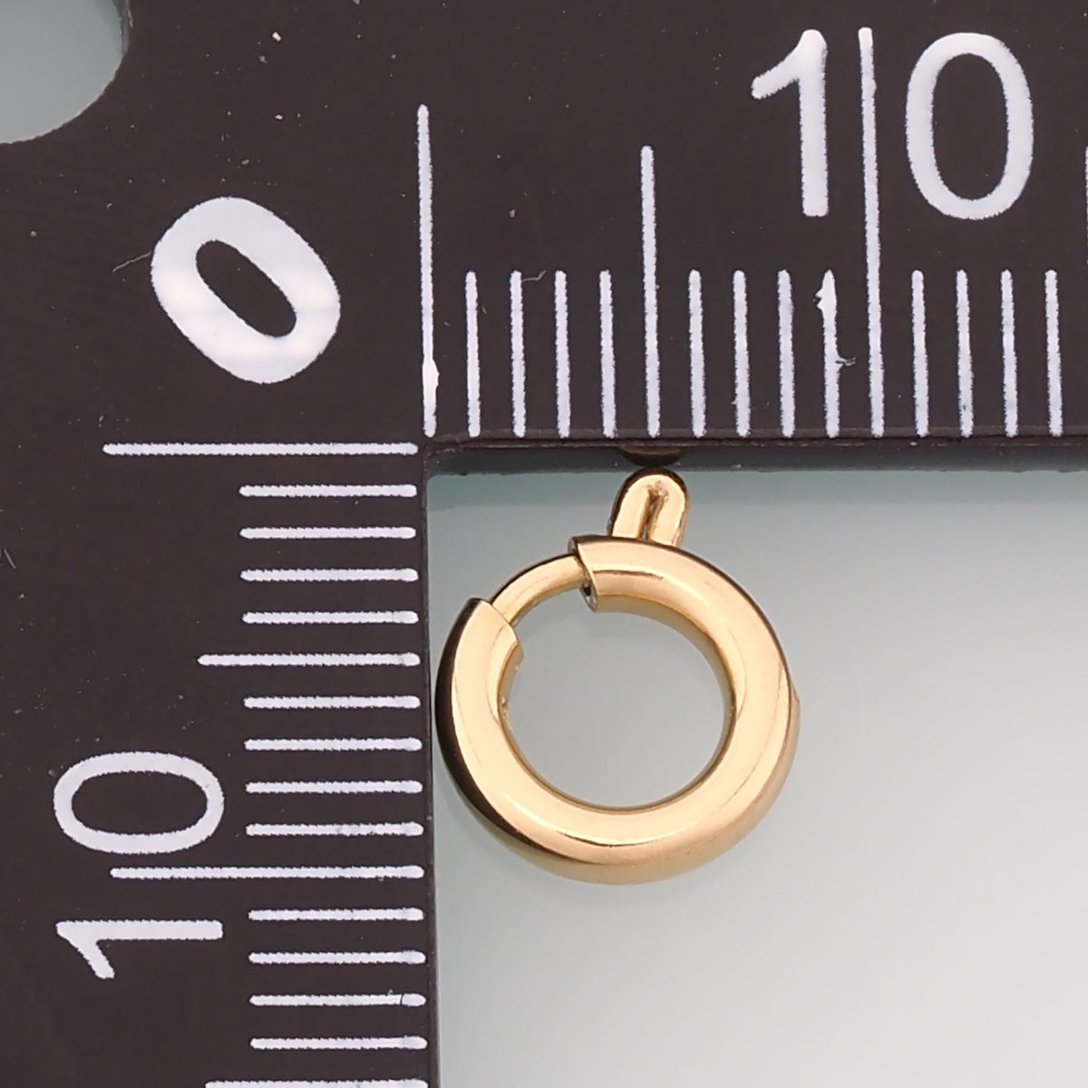 Round Spring Carabiner Clasp,14K Gold Stainless Steel Clasp,Waterproof Clasp Connector for DIY Necklace Bracelet Making