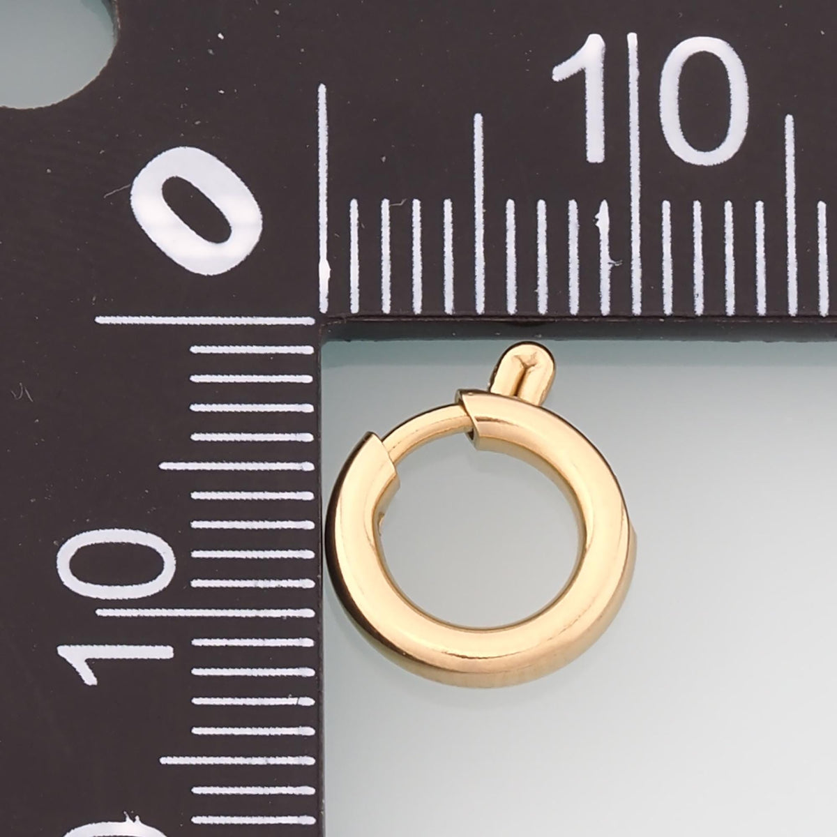 Round Spring Carabiner Clasp,14K Gold Stainless Steel Clasp,Waterproof Clasp Connector for DIY Necklace Bracelet Making