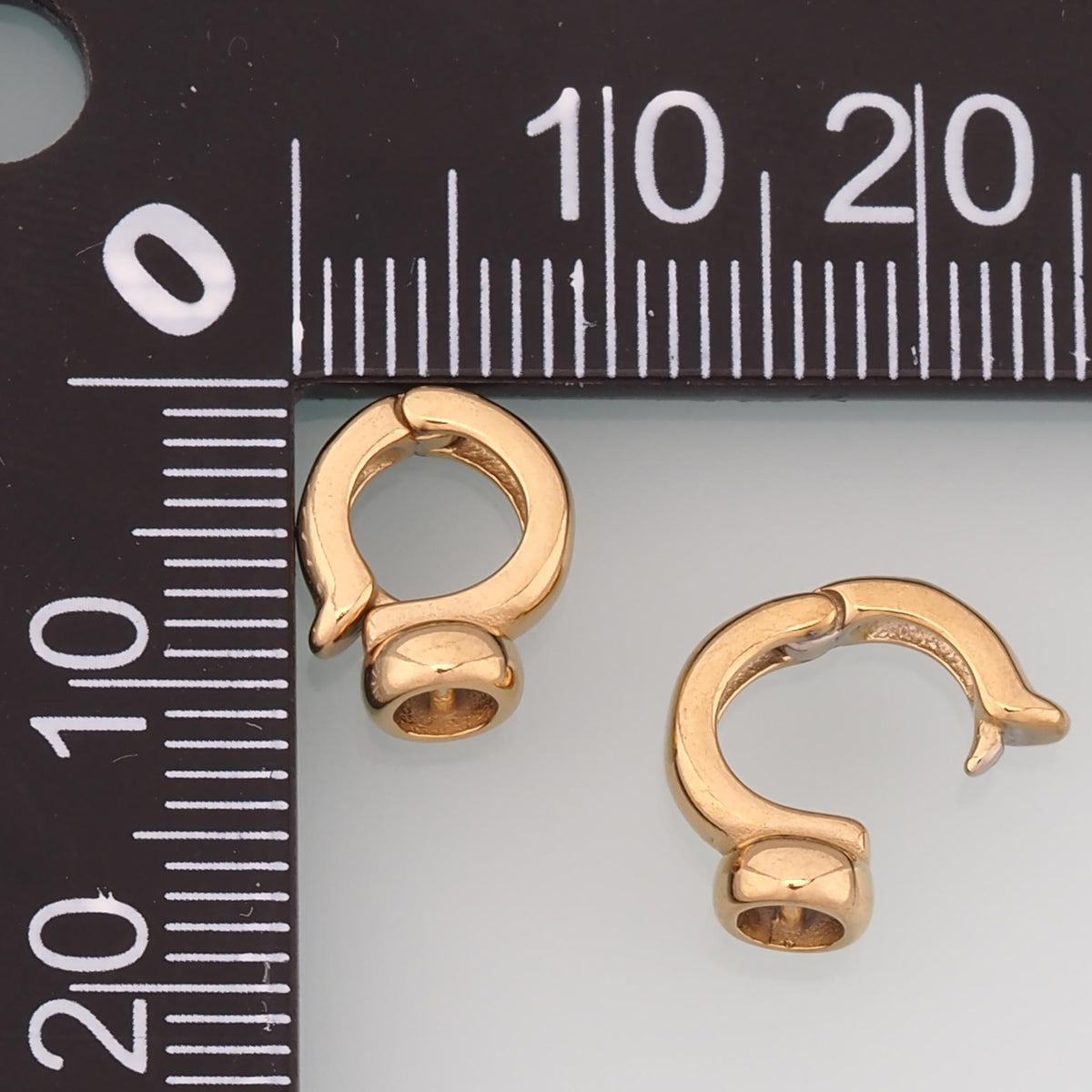 Oval Spring Carabiner Clasp,14K Gold Stainless Steel Jewelry Closure,Waterproof Connector for DIY Necklace Bracelet Making