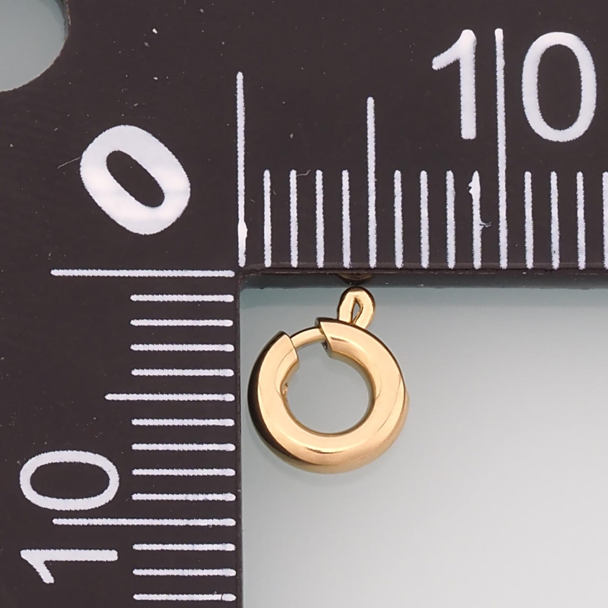 Round Spring Carabiner Clasp,14K Gold Stainless Steel Clasp,Waterproof Clasp Connector for DIY Necklace Bracelet Making