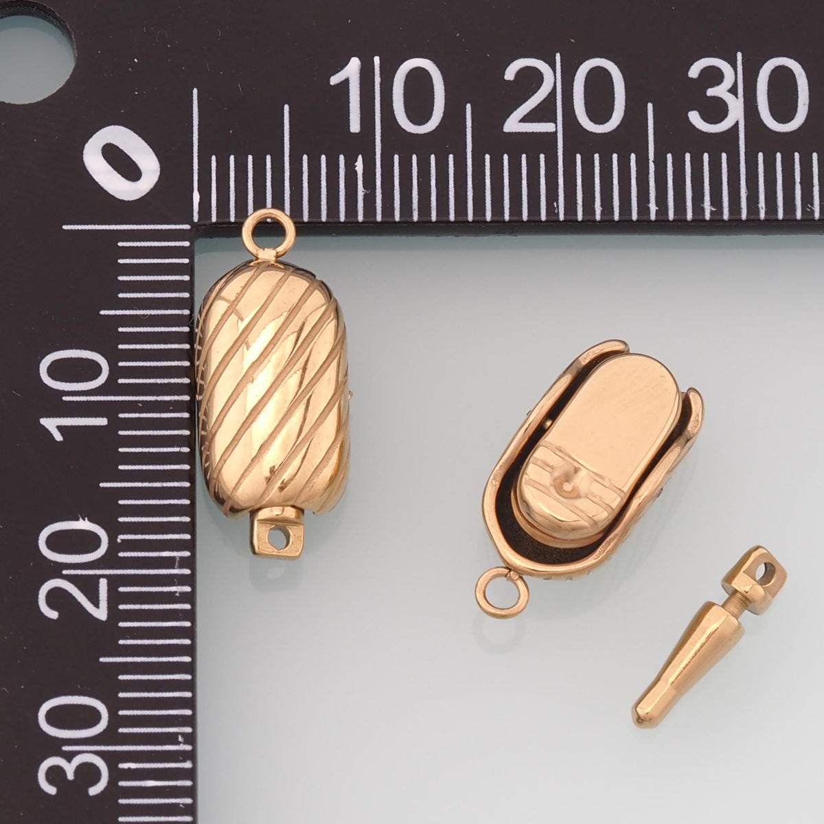 Texture Oval Connector,14K Gold Stainless Steel Connector,Waterproof Connector for DIY Necklace Bracelet Making