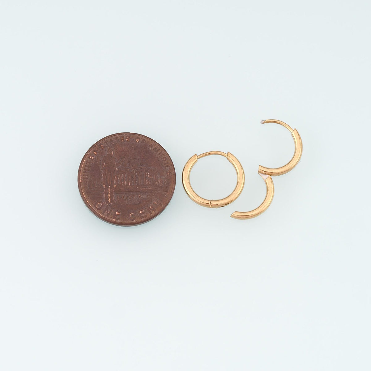 A Pair Stainless Steel Huggie Earrings, 14K Gold Filled Waterproof Never Fade Huggie Hoops,Everyday DIY Jewelry Ear Stack Jew