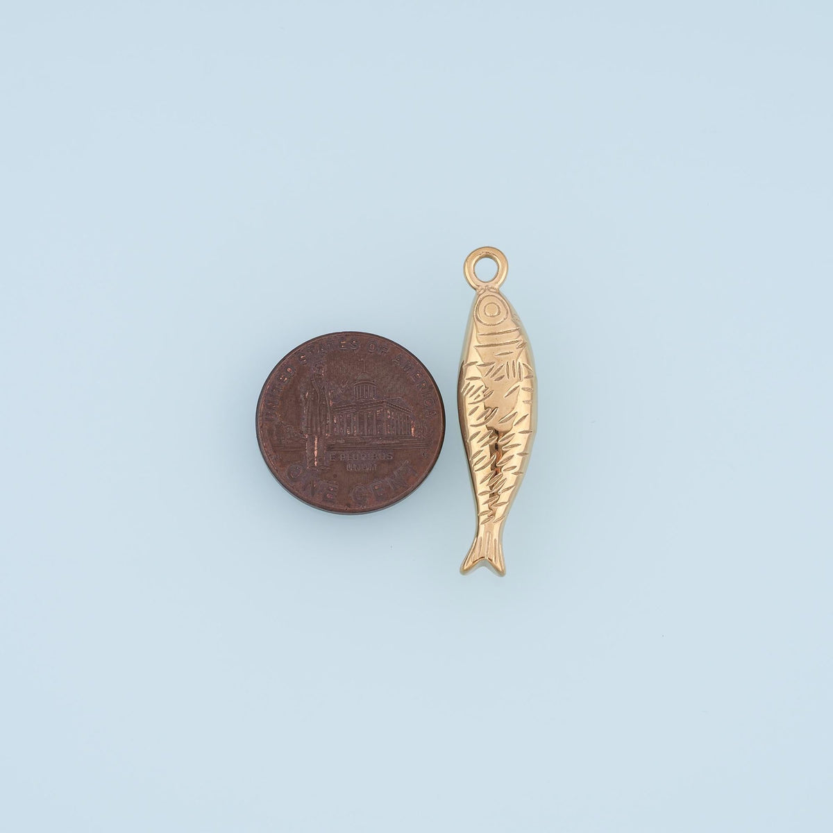 Fish Pendant,14K Gold Sea Life Charm DIY Charm for Necklace Bracelet Making