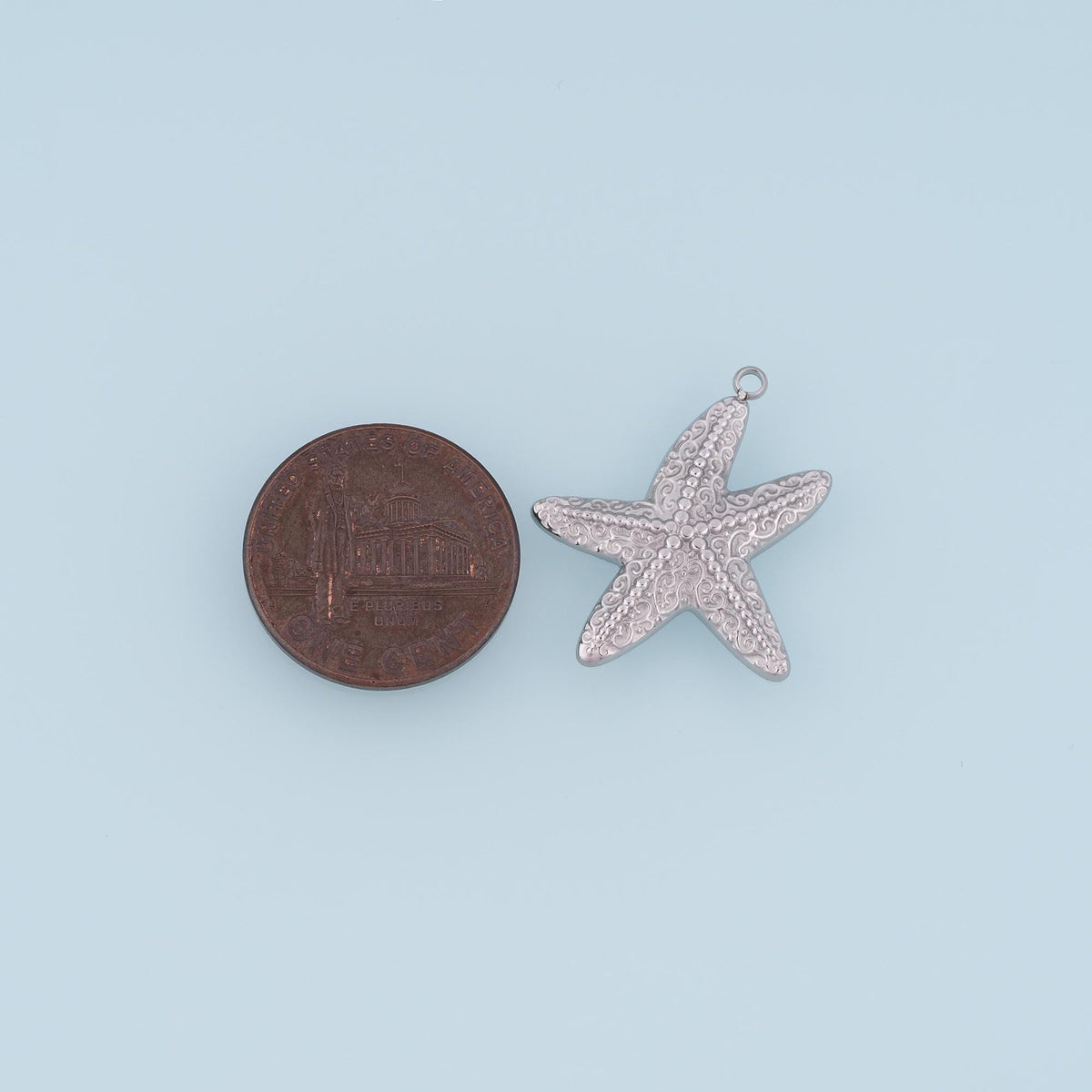 Scrolling Vine Pattern Starfish Pendant,14K Gold Minimalist Charm DIY Charm for Necklace Bracelet Making