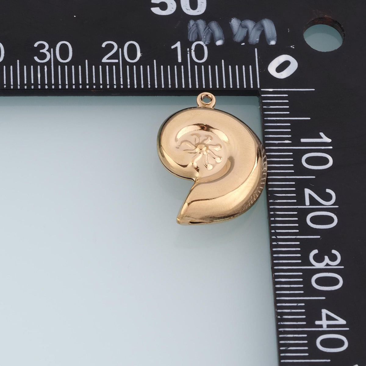 Ammonite Shell Pendant,14K Gold Retro Fossil Style Charm DIY Charm for Necklace Bracelet Making