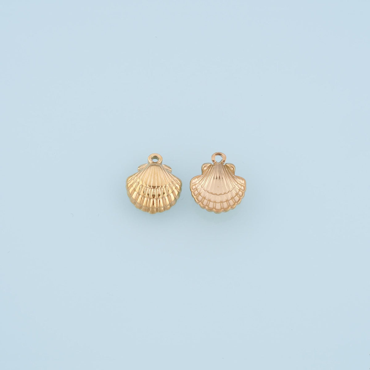 Scallop Pendant,14K Gold Beach Vacation Charm DIY Charm for Necklace Bracelet Making