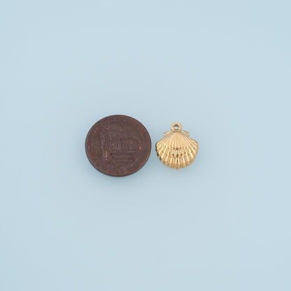 Scallop Pendant,14K Gold Beach Vacation Charm DIY Charm for Necklace Bracelet Making