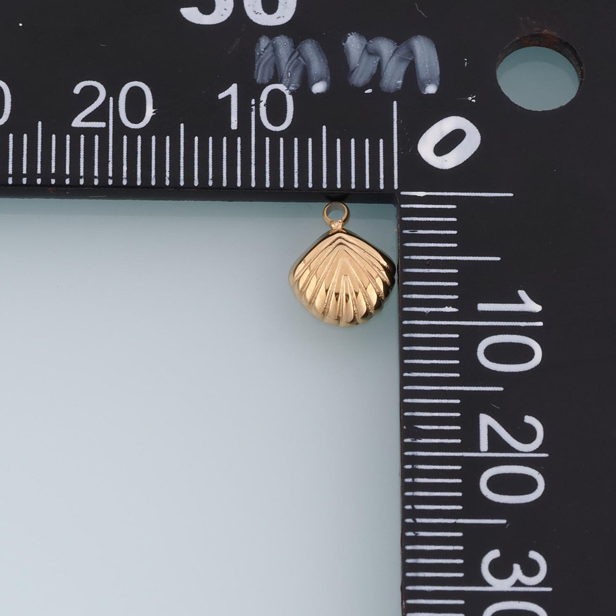 Fish Bone Texture Shell Pendant,14K Gold Minimalist Relief Charm DIY Charm for Necklace Bracelet Making