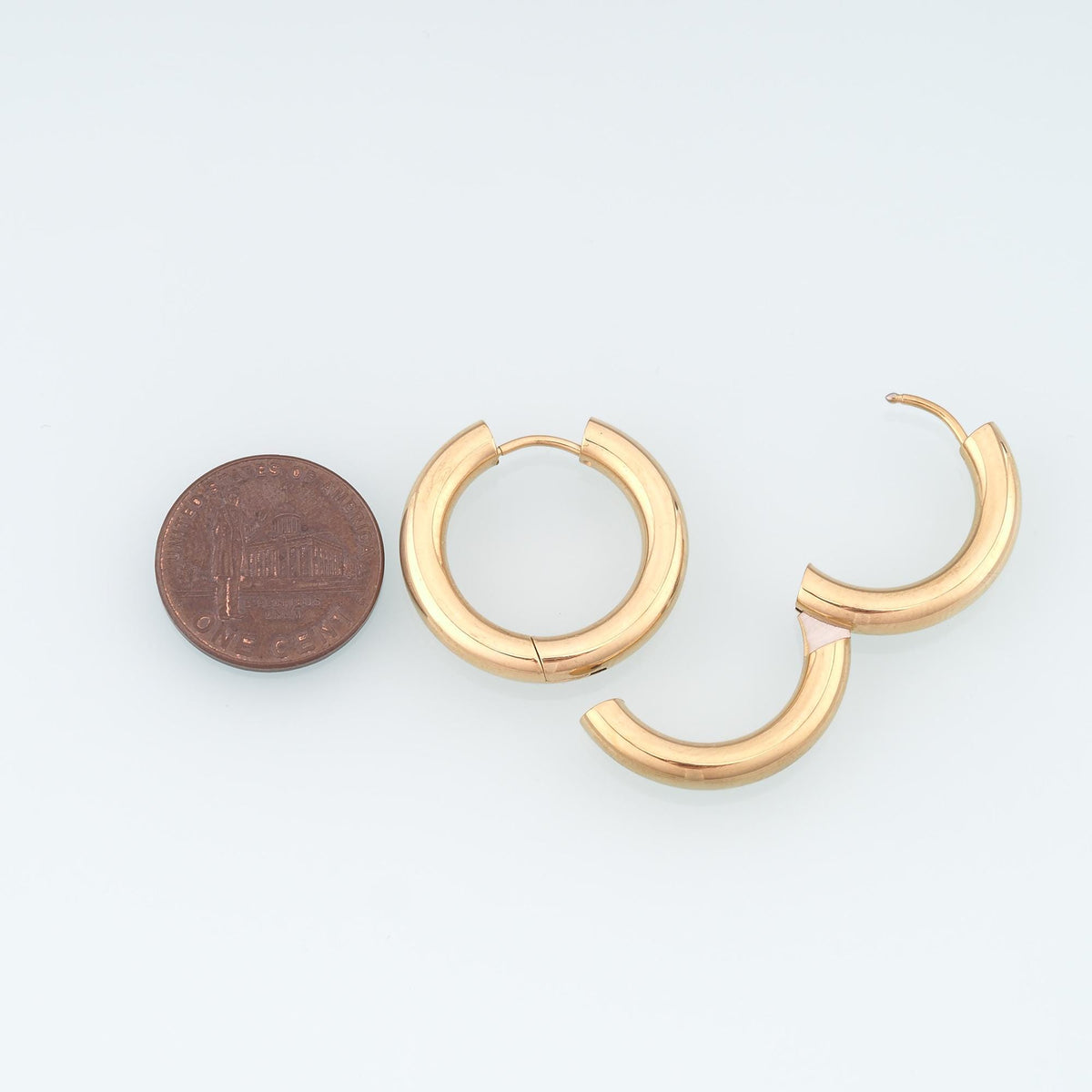 A Pair Stainless Steel Huggie Earrings, 14K Gold Filled Waterproof Never Fade Huggie Hoops,Everyday DIY Jewelry Ear Stack Jew