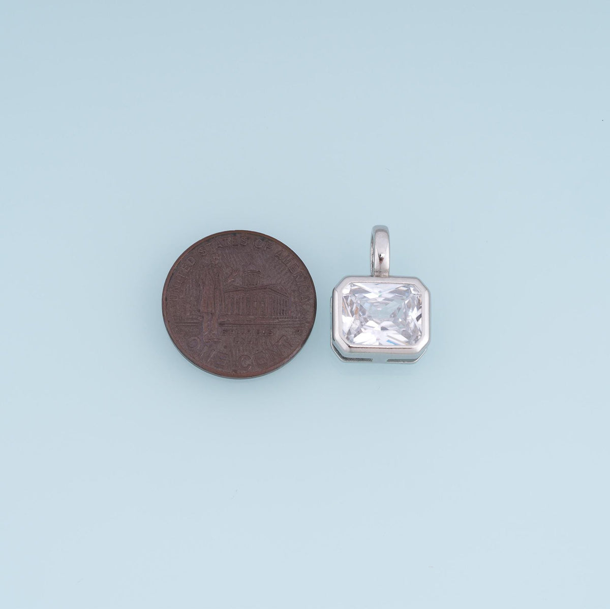 18K Gold Filled Cubic Zirconia Charm Pendant for Jewelry Making