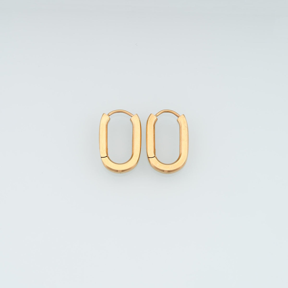 14K Gold Oval Huggie Hoop Earrings for Jewelry Making