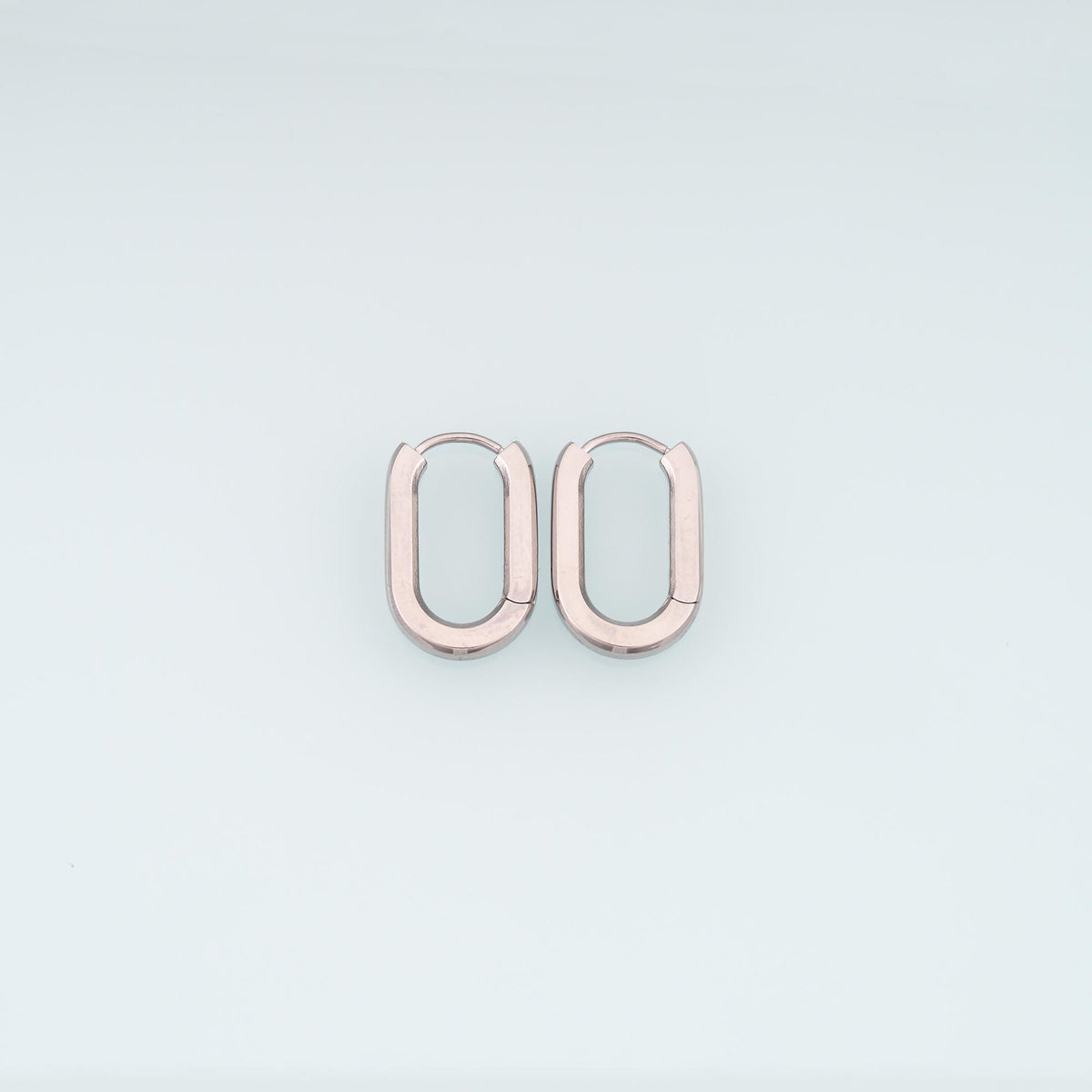 14K Gold Oval Huggie Hoop Earrings for Jewelry Making