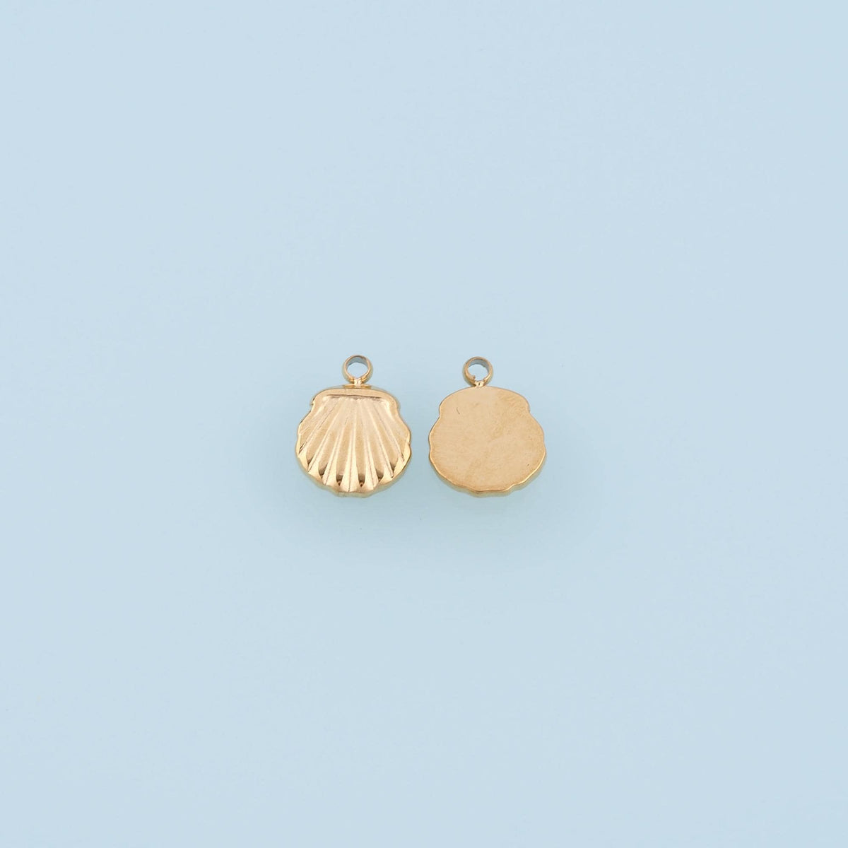 Scallop Pendant,14K Gold Beach Vacation Charm DIY Charm for Necklace Bracelet Making